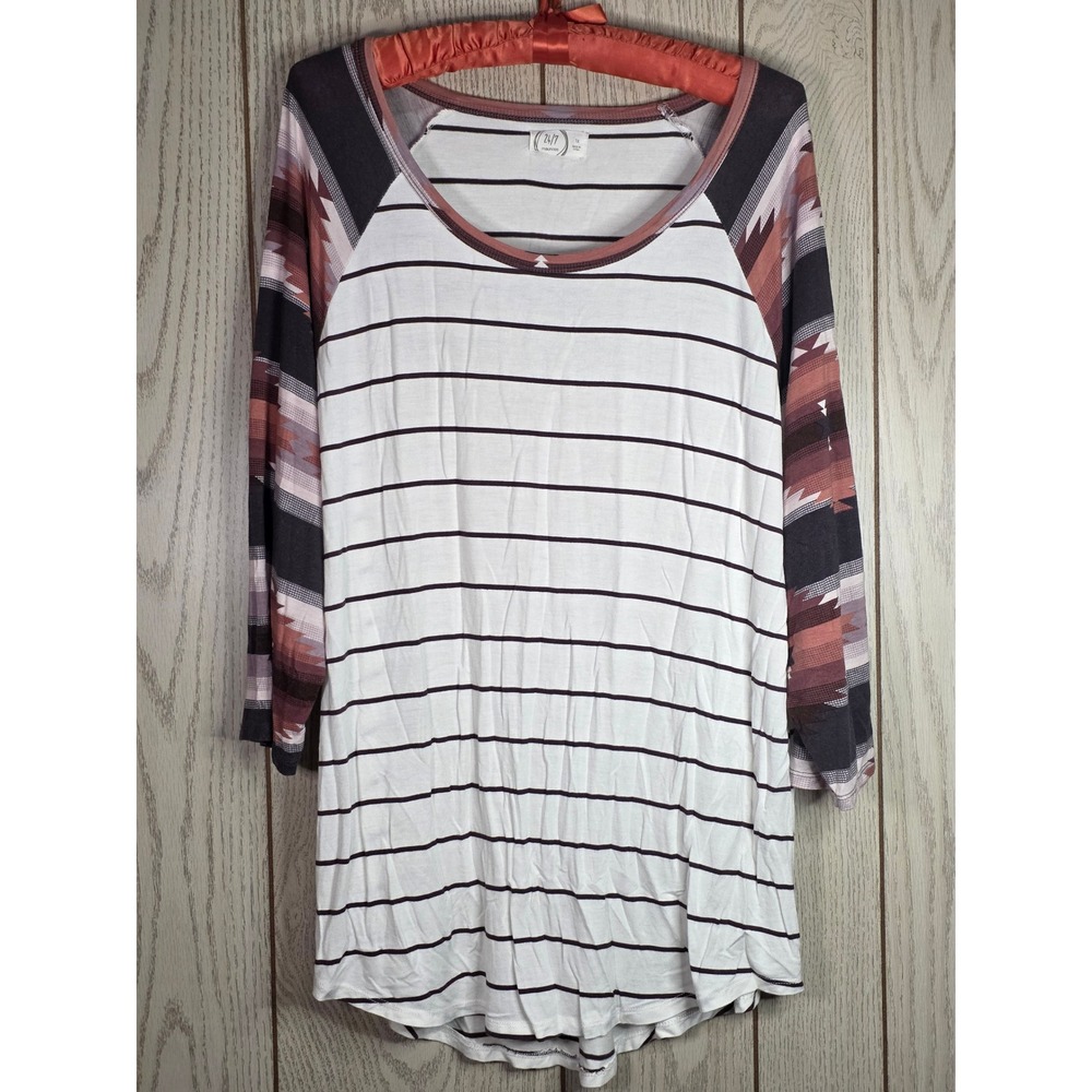 Maurices 24/7 Striped Southwestern Raglan Sleeve Top Plus Size 1X Mauve Cream